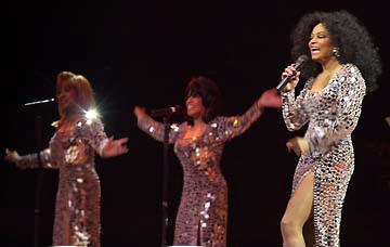 Diana Ross, Scherrie Payne and Lynda Laurence promotional photo Return To Love 2000